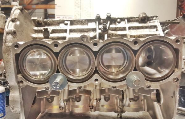 7_pistons_installed.jpg