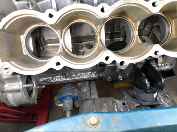 engine_mount_1.jpg