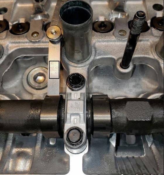 exhaust_cam_clearance.jpg