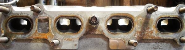 exhaust_ports_with_gasket.jpg