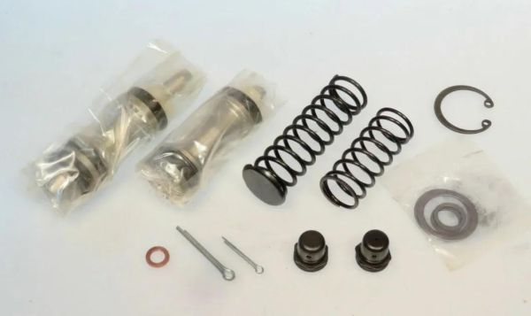 master_cyl_rebuild_kit_-_04493-22041.jpg